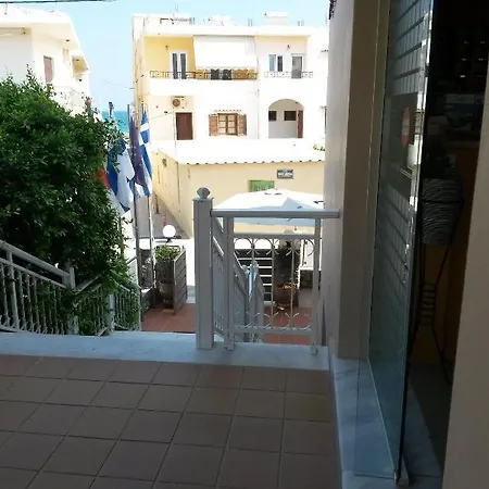 Aparthotel Zannis