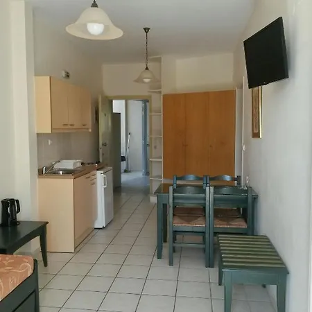 Zannis Aparthotel