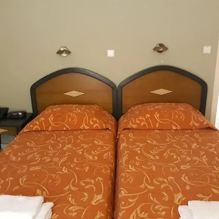 Zannis Aparthotel 3*