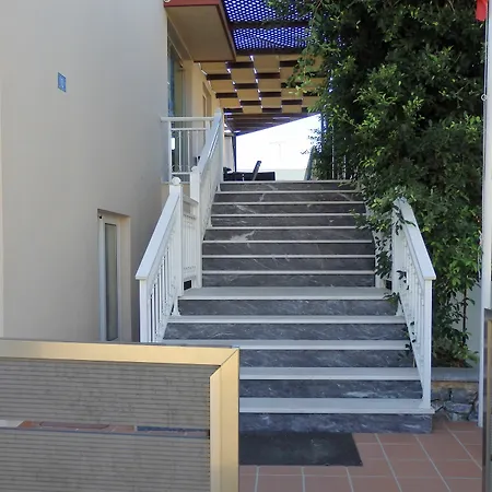Zannis 3* Rethymno (Crete)