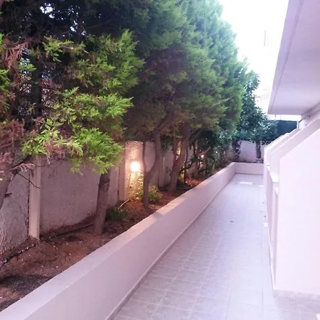 Aparthotel Zannis 3*