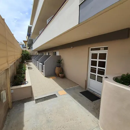 Zannis Aparthotel